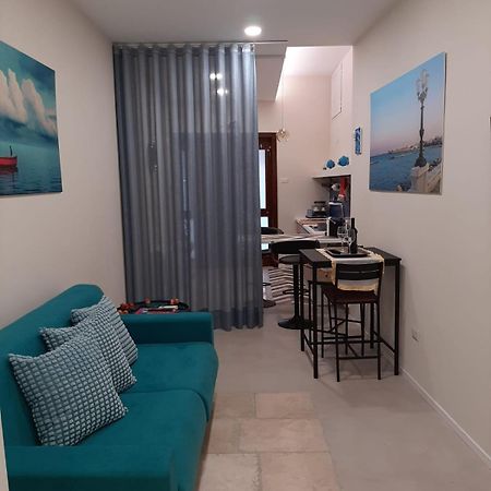 Filioli 28 Apartment Bari Bagian luar foto